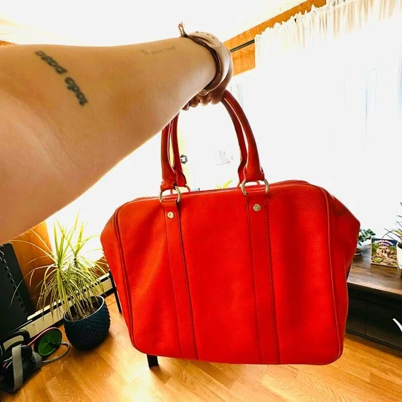 Beautiful Bimba and Lola travel suitcase. - Picture 6 of 14